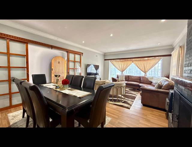 4 BEDROOM HOUSE FOR SALE IN BRACKENHURST